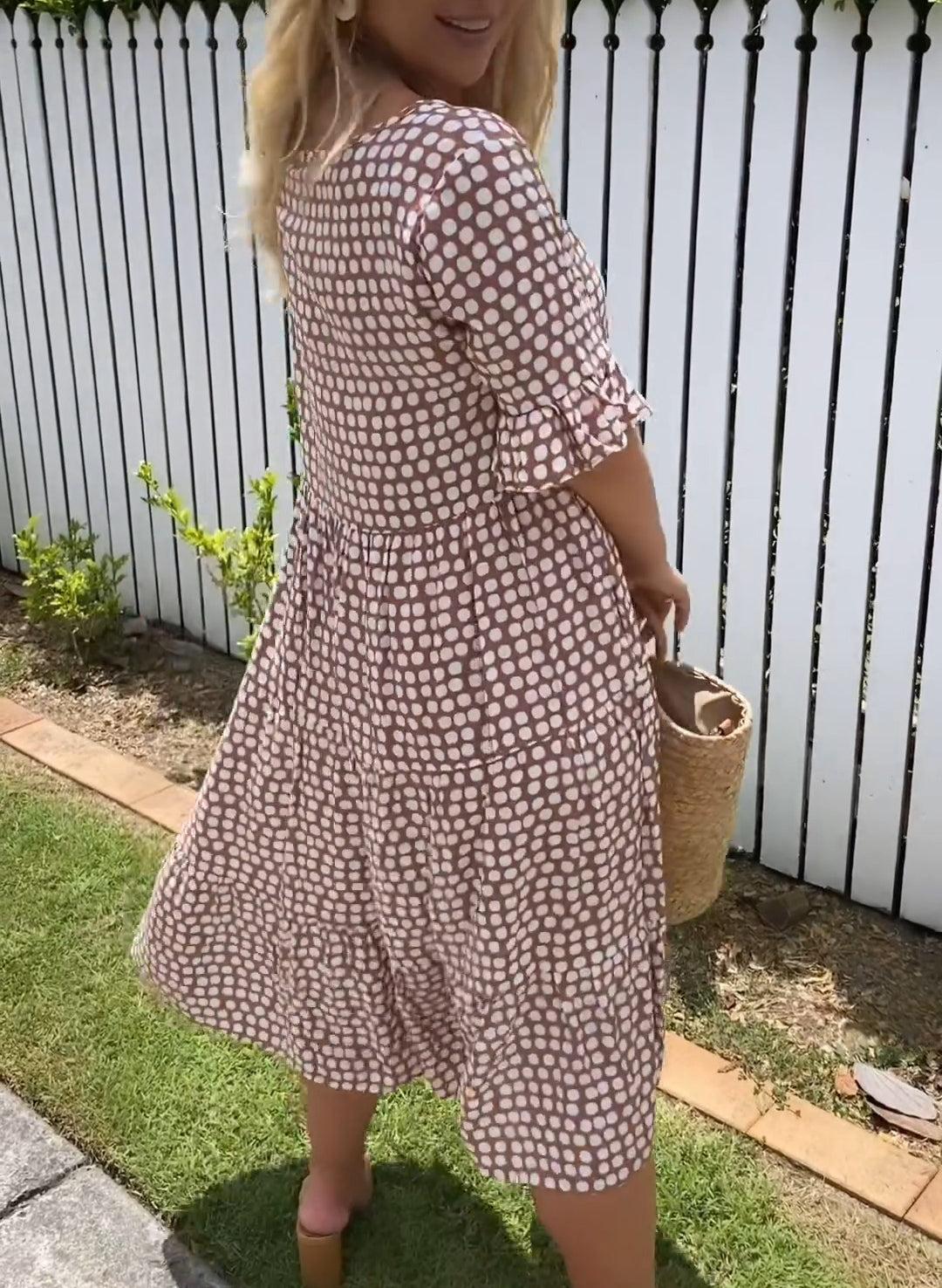 Rebecca - Robe Midi Chic Décontractée à Manches Volantes