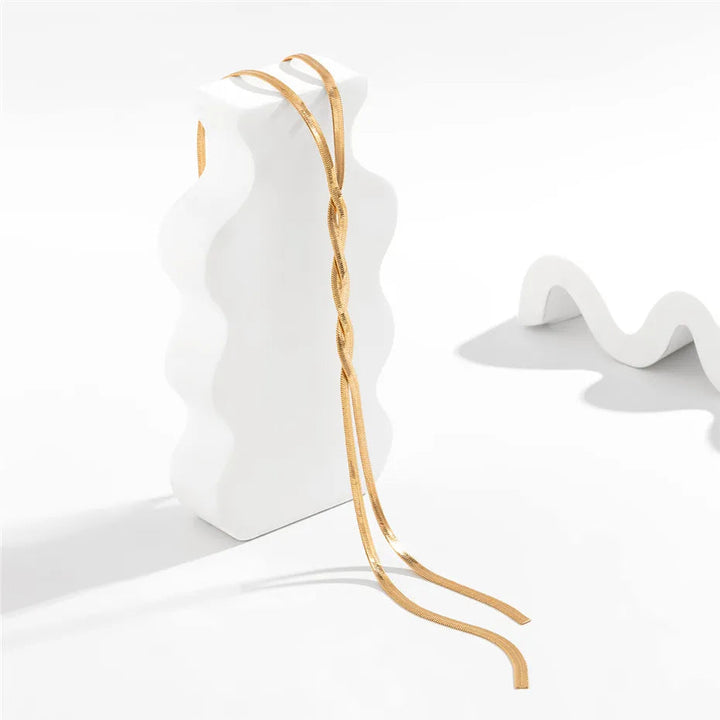Collier Long Élegant avec Design de Serpent Ajustable