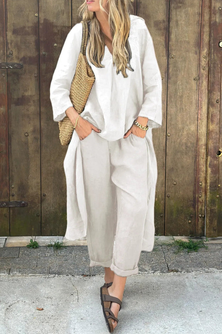 Rin | Ensemble Lounge Poli