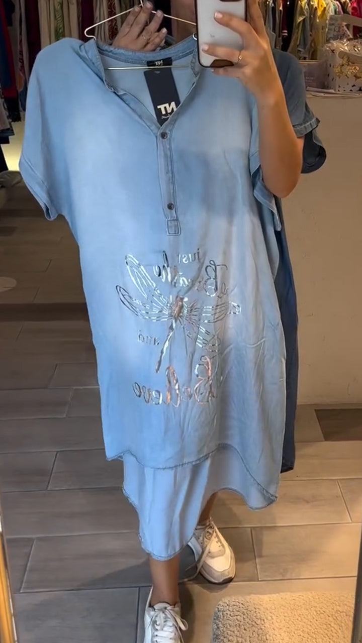 Delphina™ - Robe Décontractée en Jean avec Col en V et Boutons pour un Style Quotidien