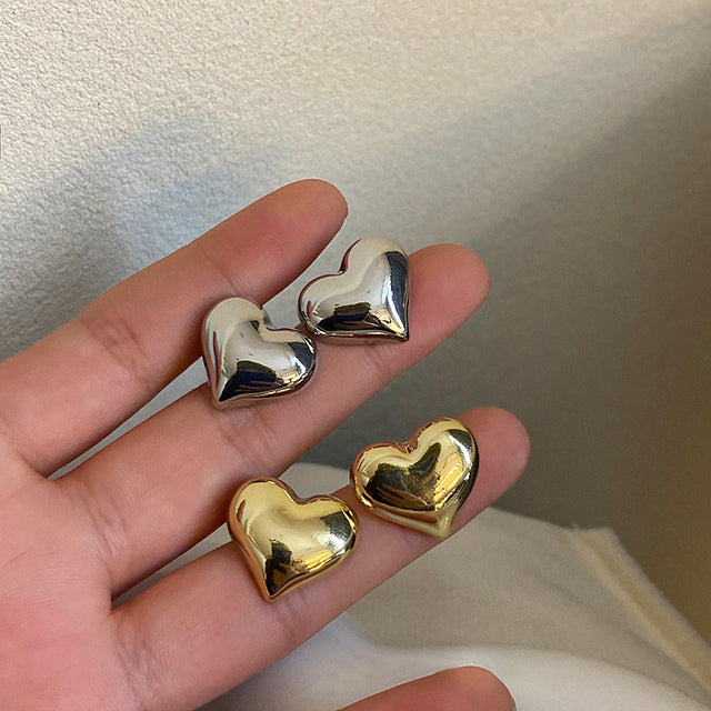 Boucles d'Oreilles Élégantes en Forme de Cœur
