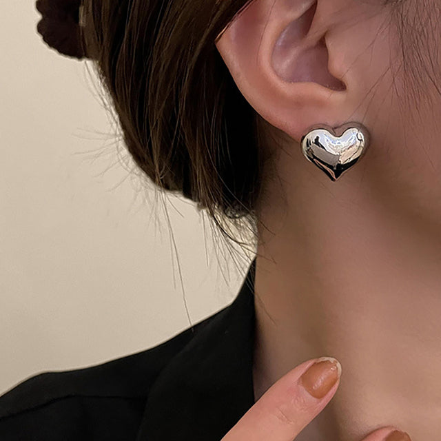 Boucles d'Oreilles Élégantes en Forme de Cœur