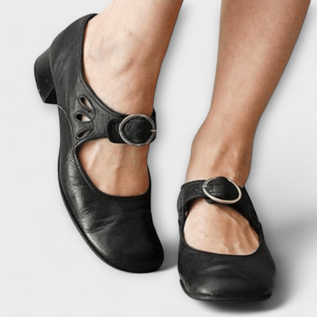 La sandale en cuir unique et confortable