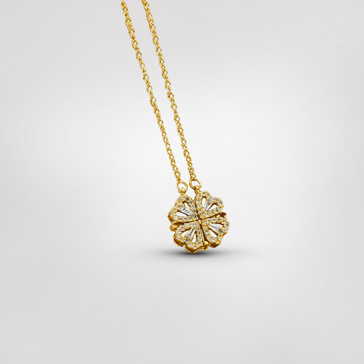 Collier trèfle à quatre feuilles