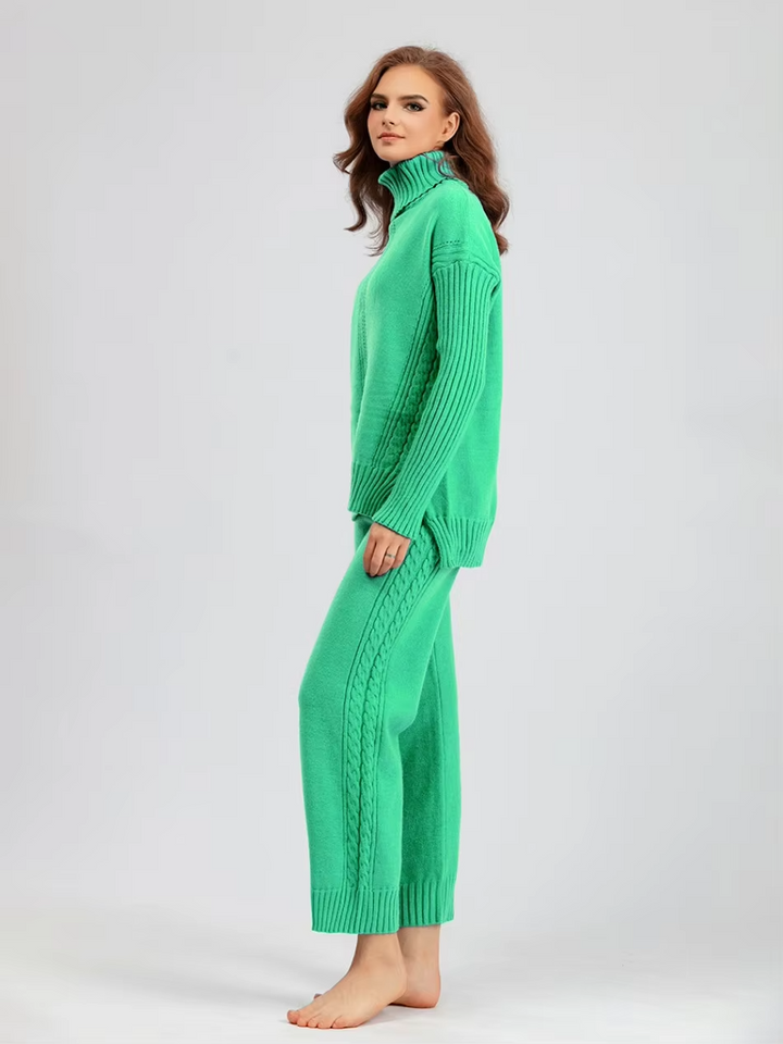 Scarlett™ - Ensemble élégant avec pull à col haut et pantalon ample