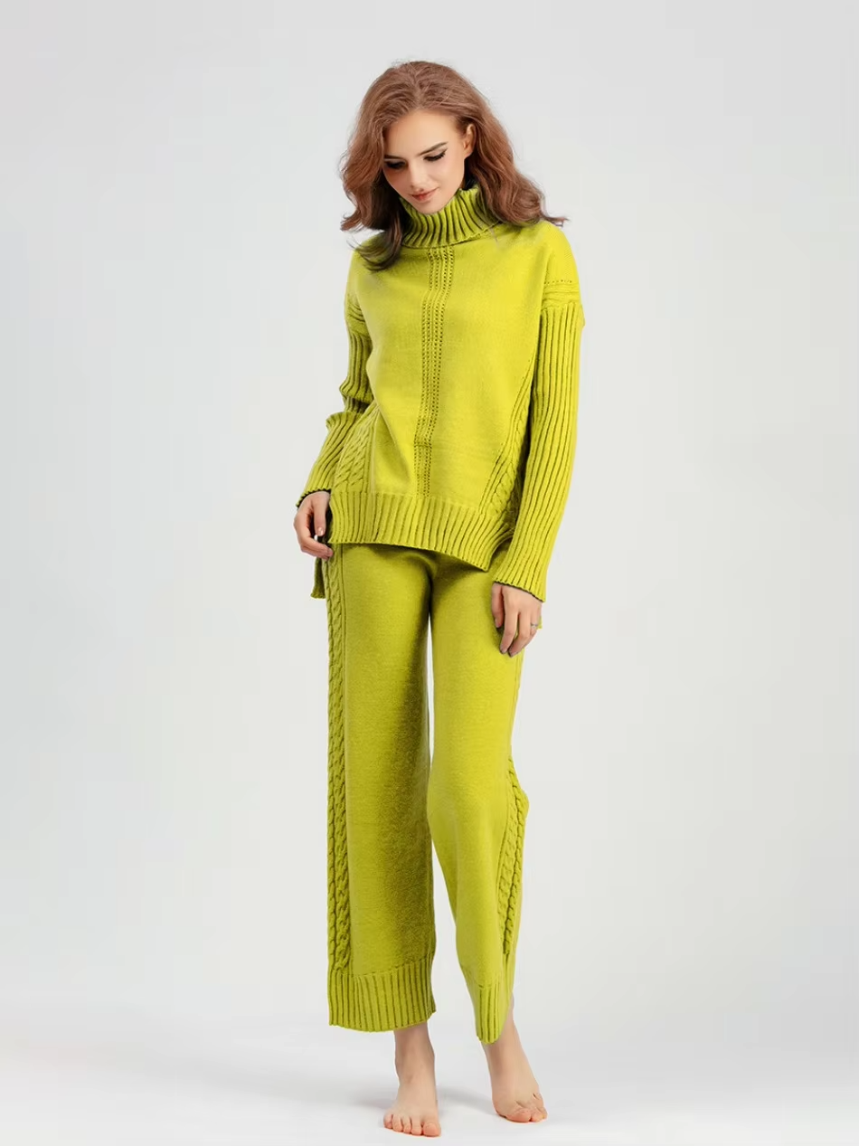 Scarlett™ - Ensemble élégant avec pull à col haut et pantalon ample