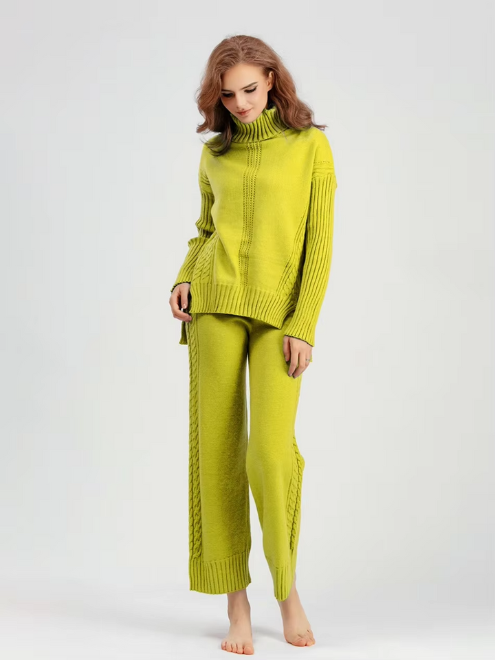 Scarlett™ - Ensemble élégant avec pull à col haut et pantalon ample