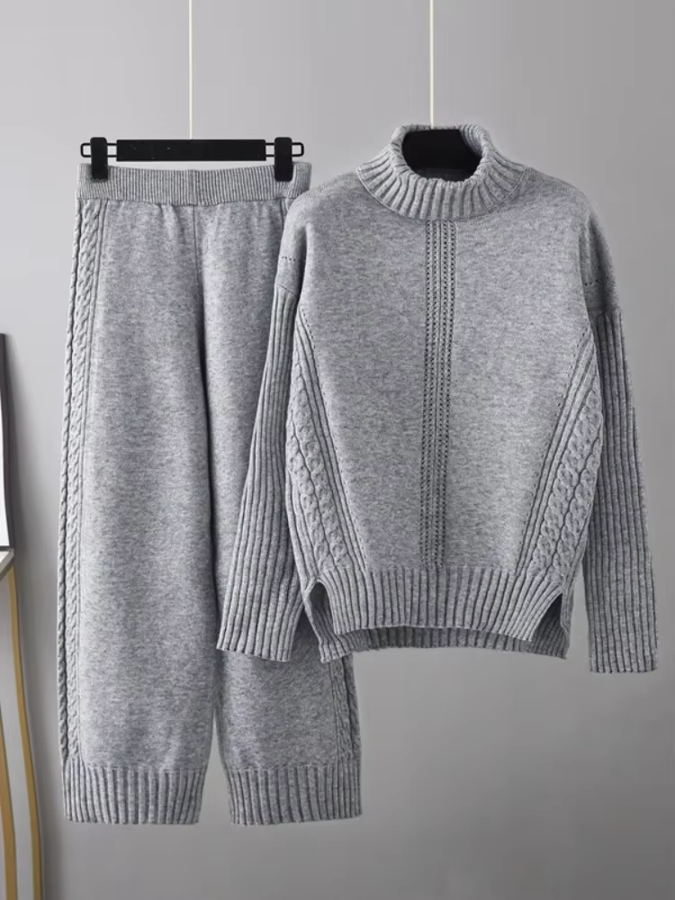 Scarlett™ - Ensemble élégant avec pull à col haut et pantalon ample