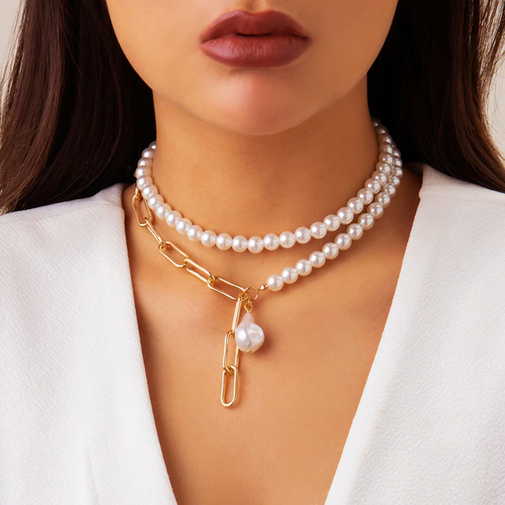 Collier de Perles Vintage en Design Multi-Couche